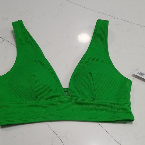 ZAFUL Green, Blue, and Floral Women's Tops Set - Picture 10 of 14